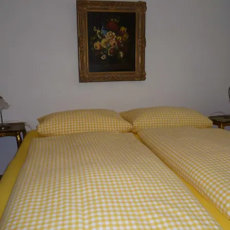 Ferienwohnung Antikstuebchen Apartment Garmisch-Partenkirchen